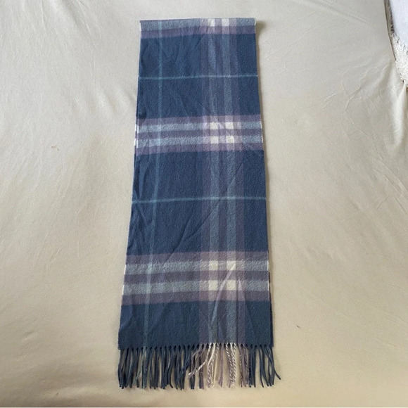GORGEOUS 100% Cashmere Burberry Scarf - Picture 5 of 7